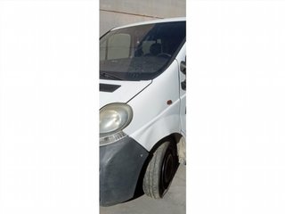 NISSAN PRIMASTAR AUTOBÚS (X83)