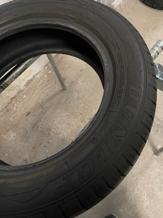 2x 185/60 R15 84H Dunlop Sport