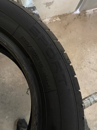 2x 185/60 R15 84H Dunlop Sport
