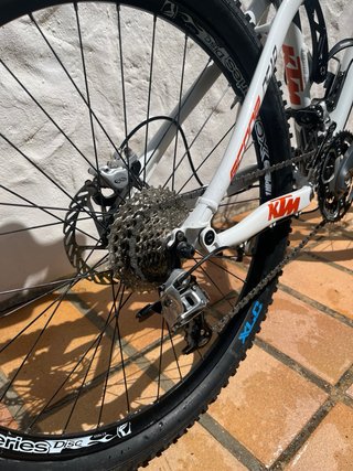 KTM Doble Suspensión