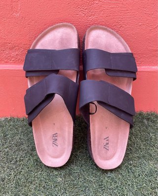 Sandalias Zara tipo Birkenstock Talla 42