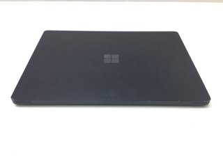 G30128-0 Pc Portatil Microsoft Surface 4