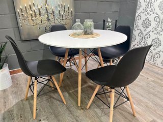 MESA REDONDA DE MADERA + 4 SILLAS NORDICAS
