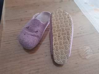 Pantofole viola taglia unica