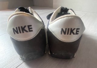 Nuevos! Tennis Nike Retro  Talla 38 Gris/Negro