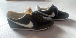 Nuevos! Tennis Nike Retro  Talla 38 Gris/Negro