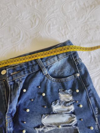 Shorts jeans donna strappati perle