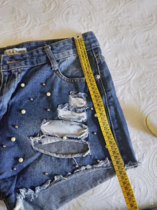 Shorts jeans donna strappati perle