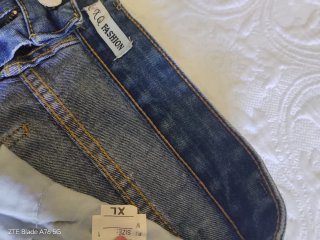 Shorts jeans donna strappati perle