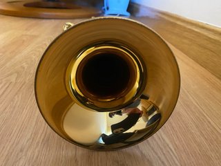 Trompeta Yamaha 4335G Dorada
