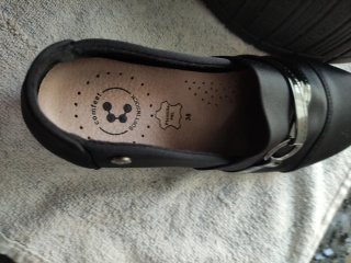 Zapatos Comfeet Talla 38 Negros