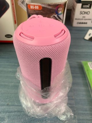 Altavoz Bluetooth Rosa