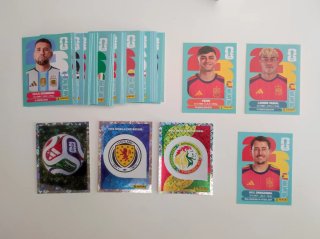 Álbum Mundial + 200 cromos ( Lamine Yamal )