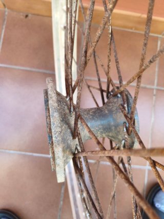 Rueda Rieju MR 80