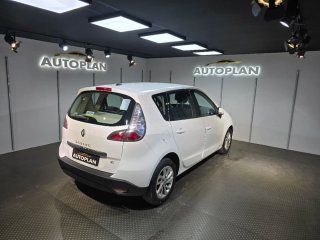 Renault Scenic 2012