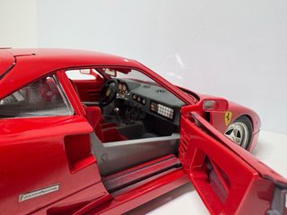 Ferrari F40 Burago 1:18 rossa