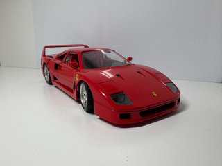 Ferrari F40 Burago 1:18 rossa