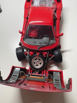 Ferrari F40 Burago 1:18 rossa