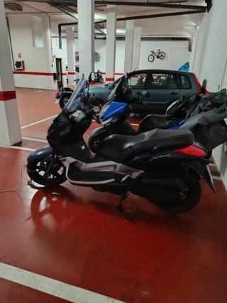 Yamaha XMax 125cc Moto Scooter Negra/Azul
