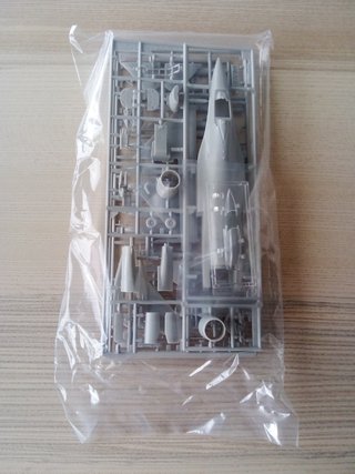 F-16N FIGHTING FALCON MAQUETA HASEGAWA 1/72