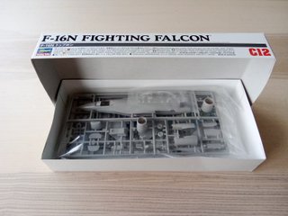 F-16N FIGHTING FALCON MAQUETA HASEGAWA 1/72