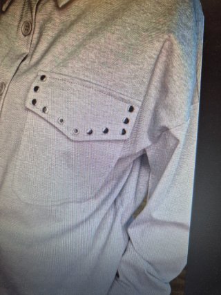 Camisa Loofro Gris con Tachuelas