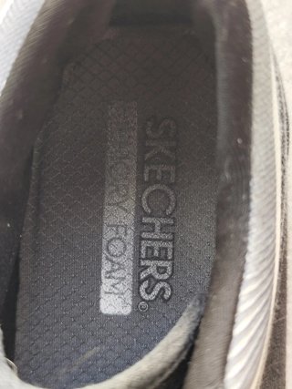 Skechers tipo Converse negras