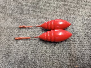 1 plomos de pesca rojos