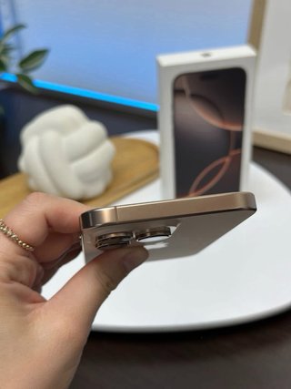 IPHONE 16 PRO MAX