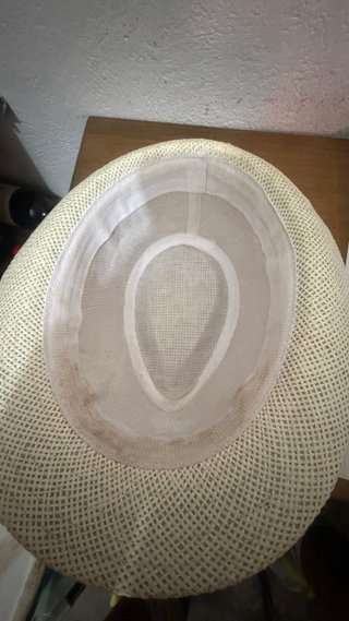 Sombrero de paja blanco