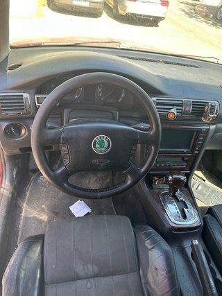 Skoda Superb 2005