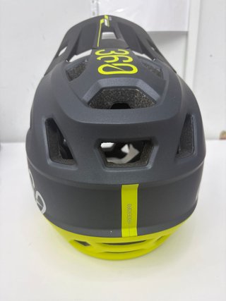 Casco Integral Negro y Amarillo Nuevo