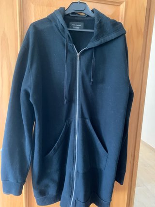 Sudadera Zara capucha extralarga