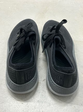 Crocs Lite Ride 360 Pacer Talla 10