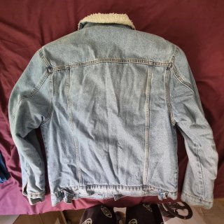 Chaqueta vaquera Bershka forro polar Talla M