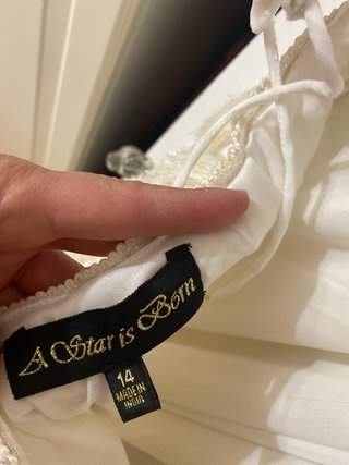 Vestido de Novia con borlones
