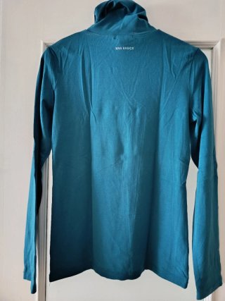 Camiseta Mango cuello alto Talla L
