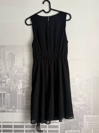 Vestido negro H&M volantes talla S