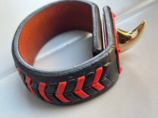 Bracciale Givenchy Pelle Agnello Nero Rosso