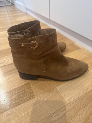 Botines marrones