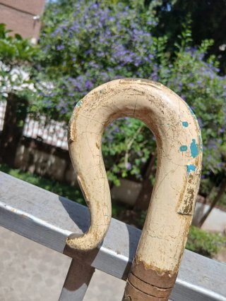 Bastón antiguo madera policromada