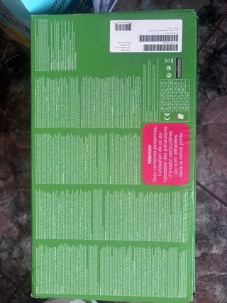 Xbox Series X Consola con su caja