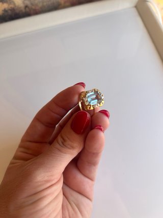 Anillo Oro con Piedra Azul preciosa