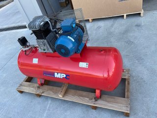Compresor 5.5 HP 4KW 10 BAR