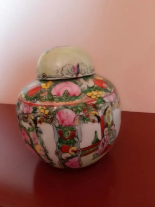 Vasetto cinese vintage decorato
