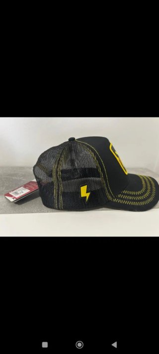 Gorra Negra Pikachu con etiqueta sin usar