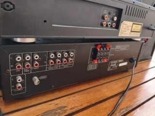 Philips, amplificador, lector CDs y Altavoc
