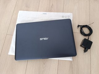 Portátil ASUS VivoBook X543BA (leer descripción)