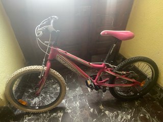 Bicicleta rosa niña