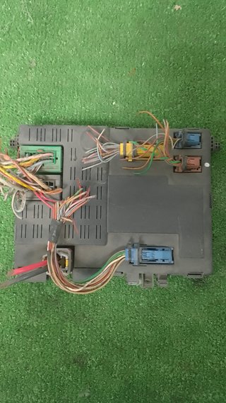 Caja fusibles Citroën Xsara 9641957780 Valeo